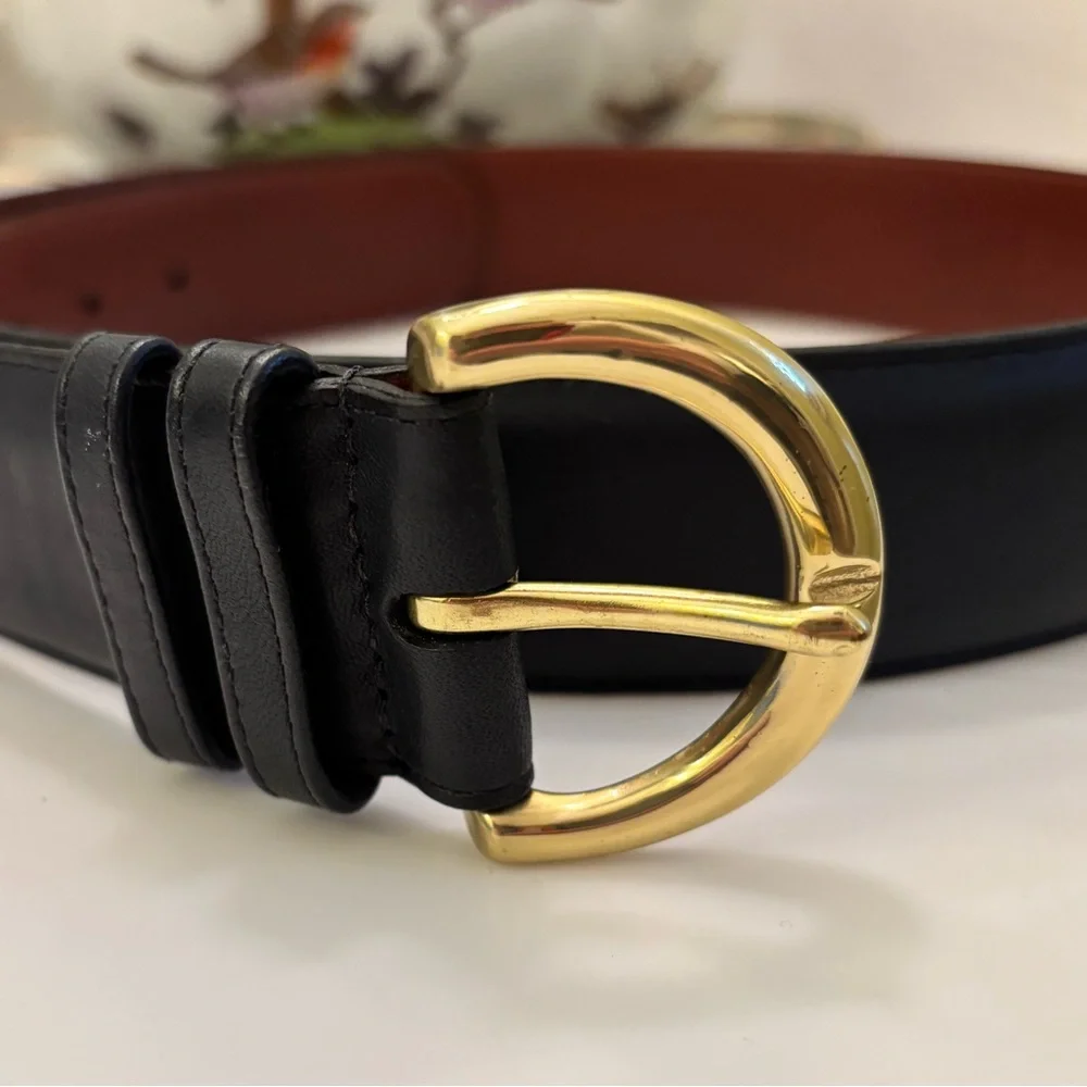 COACH Classic Navy Leather Belt - Picture 2 of 8